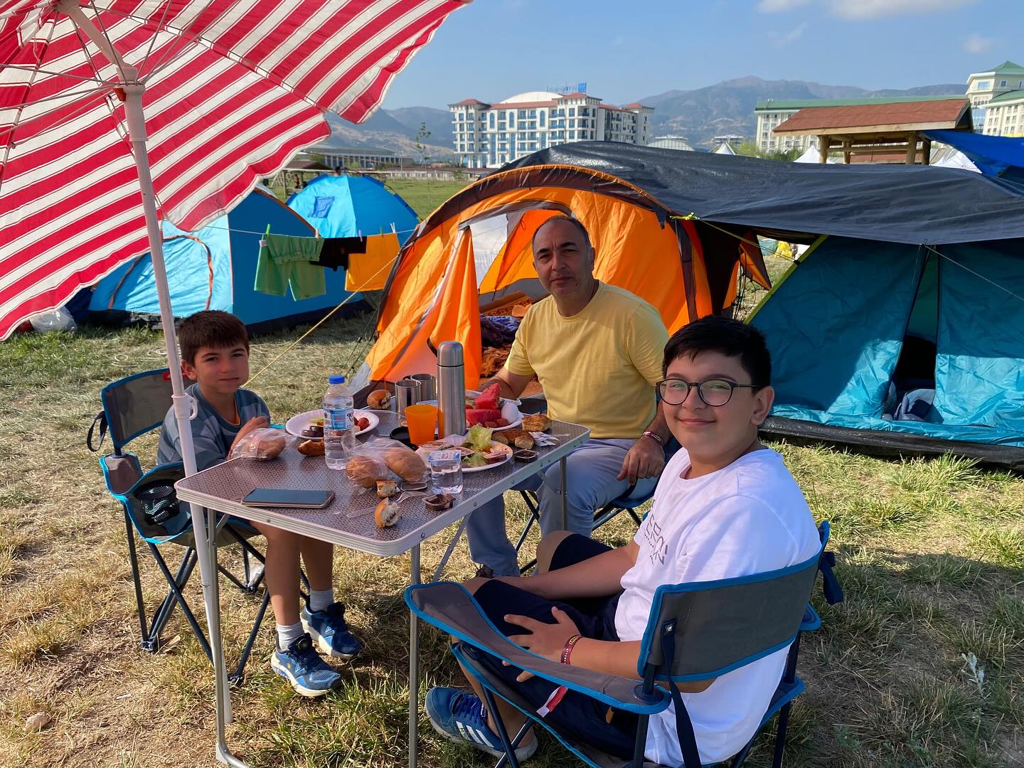 Babalar ve çocuklar unutulmaz anlar yaşadı.

Mutluluk, eğlence, yarışma, sevgi..