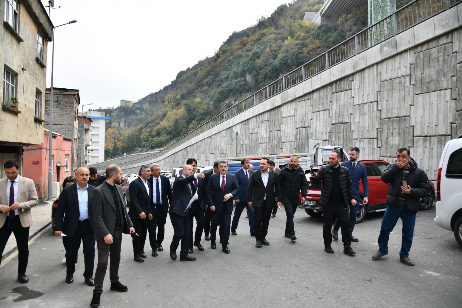 Esentepe Mahallesi’nde kentsel dönüşüm çalışmaları başladı