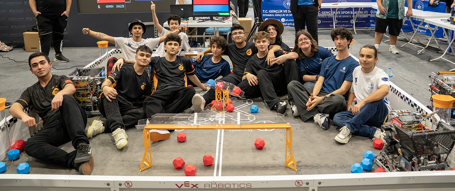 İBBTecht, VEX Robotics Competition’da şampiyon oldu