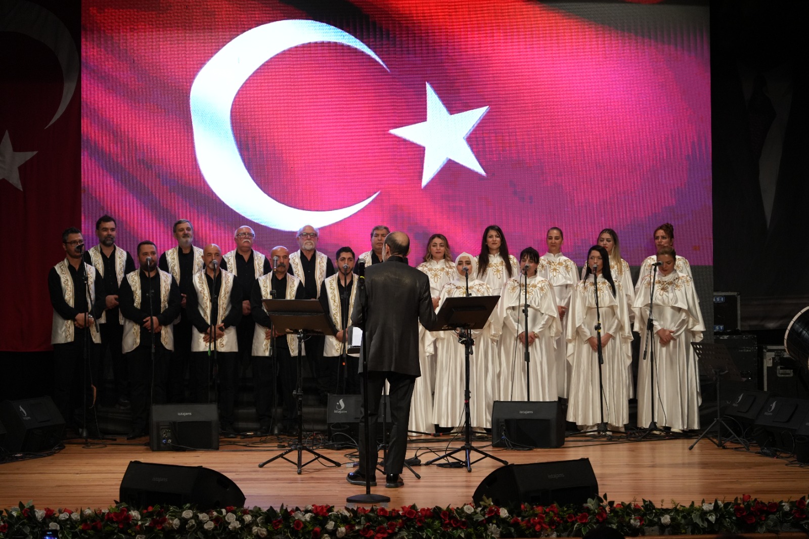 Bahçelievler'de Antakya Medeniyetler Korosu konseri