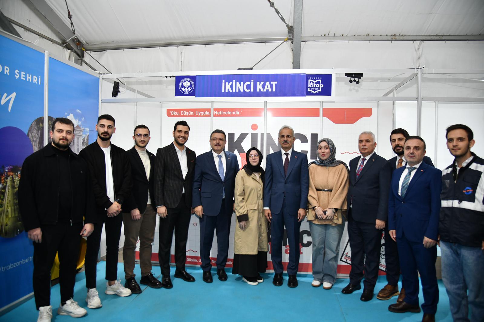 Bakan Uraloğlu ve Başkan Genç’ten Trabzon Kitap Günleri’ne ziyaret