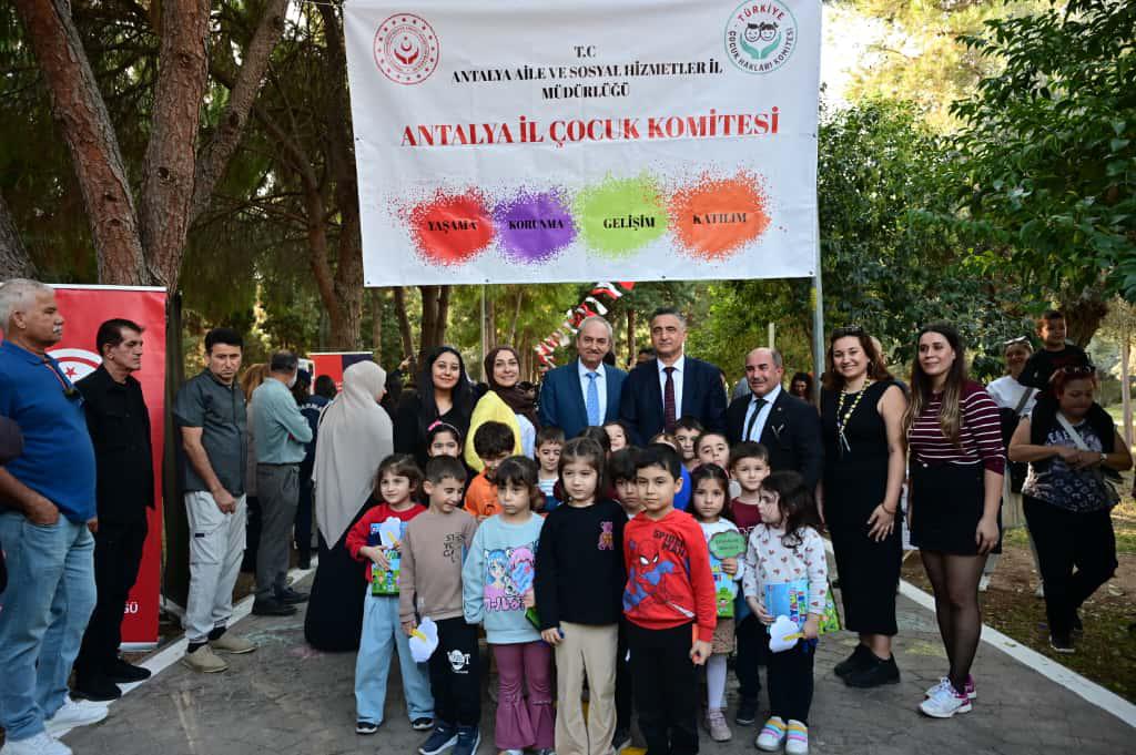 Kepez’de Çocuk Hakları Sokağı açıldı