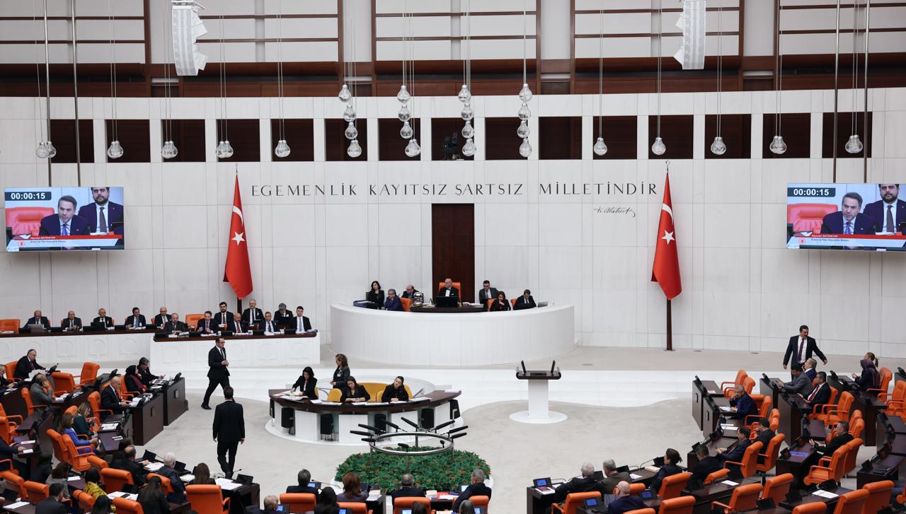 Bakan Bayraktar: SKTT kapsamında abonelerin yüzde 93,5’i etkilenmeyecek