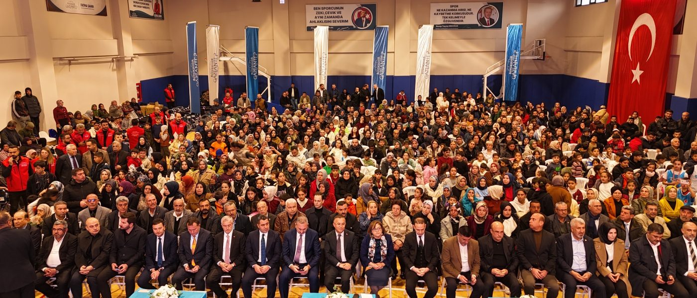 Şahin: Çocukların ölmediği bir dünyayı gençlerle inşa edeceğiz