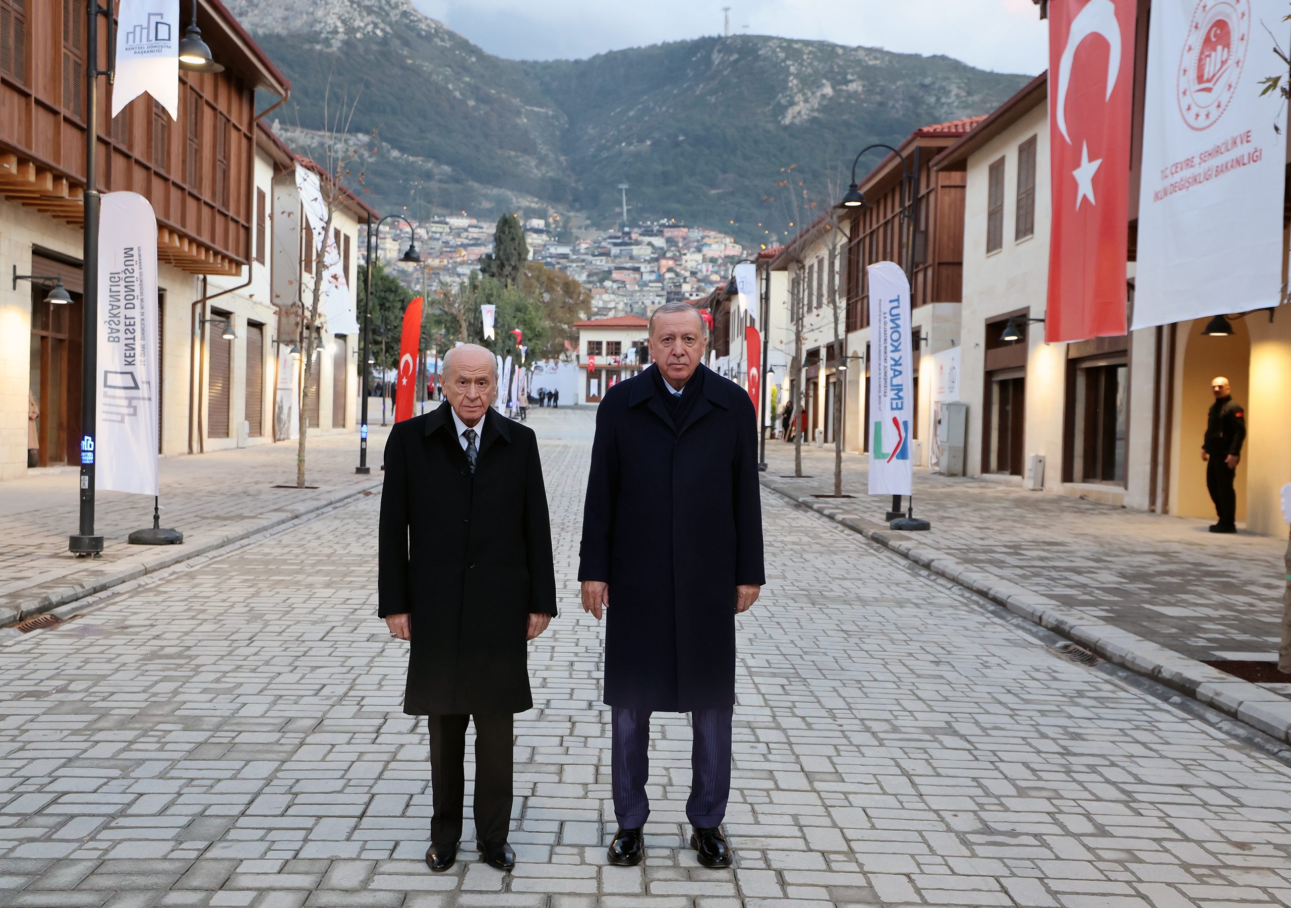 Cumhurbaşkanı Erdoğan, Hatay'da tarihi ve kültürel yapıları ziyaret etti