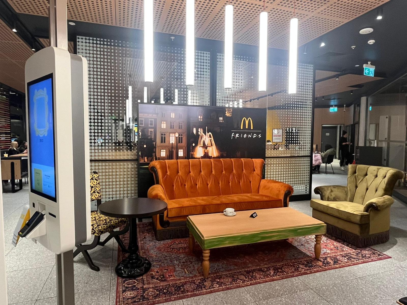 McDonald’s Türkiye’den Friends hayranlarına özel menüler ve koleksiyon figürleri