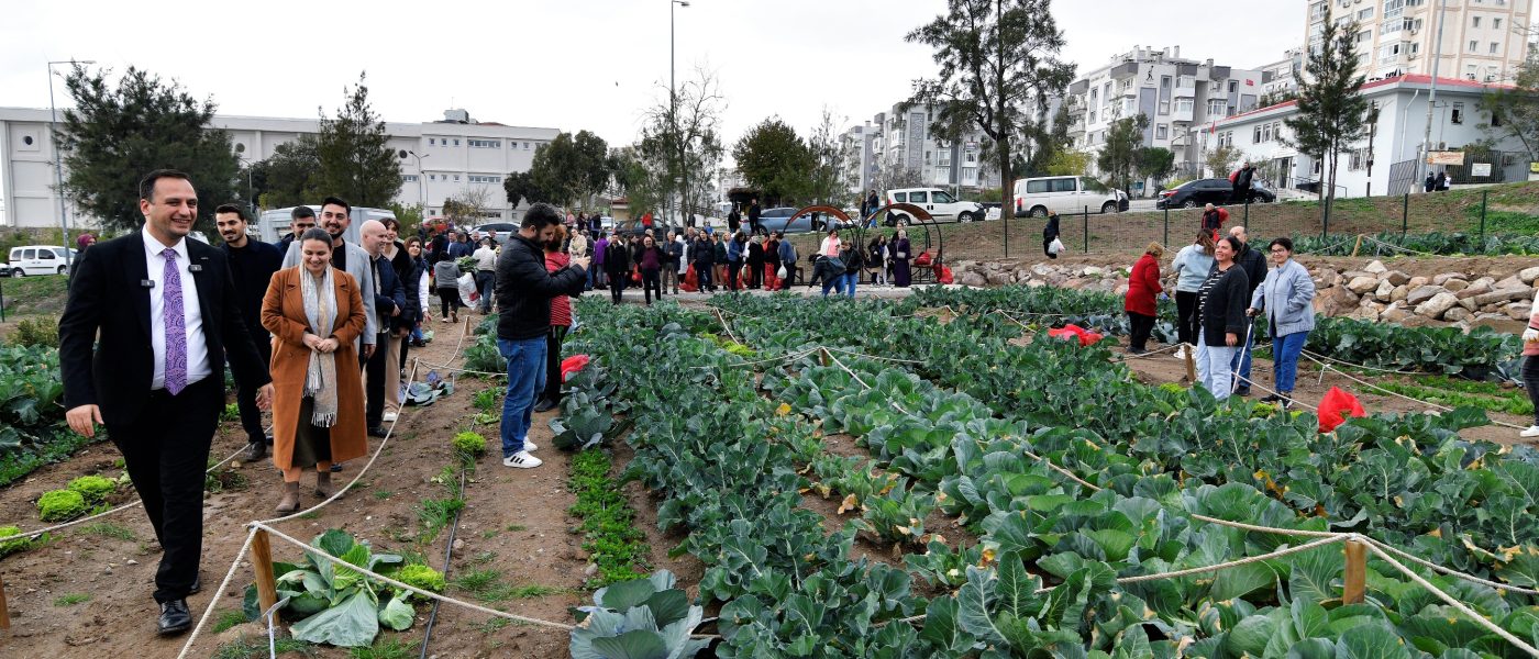 Başkan Eşki: Emek ektik, tebessüm hasat ediyoruz