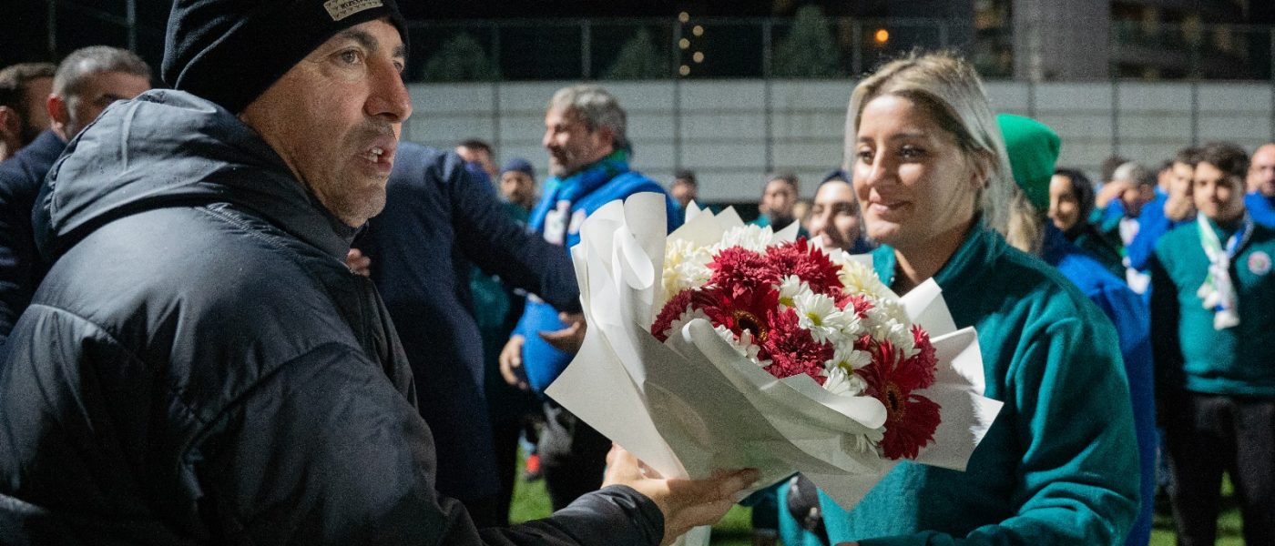 Başkan Turgut’tan Çaykur Rizespor antrenmanına ziyaret