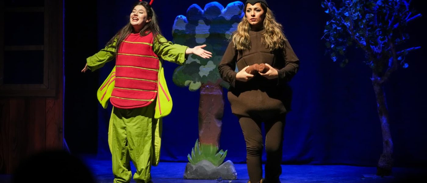 Trabzon’da “Ağustos Böceği ve Karınca” oyunu sahnelendi