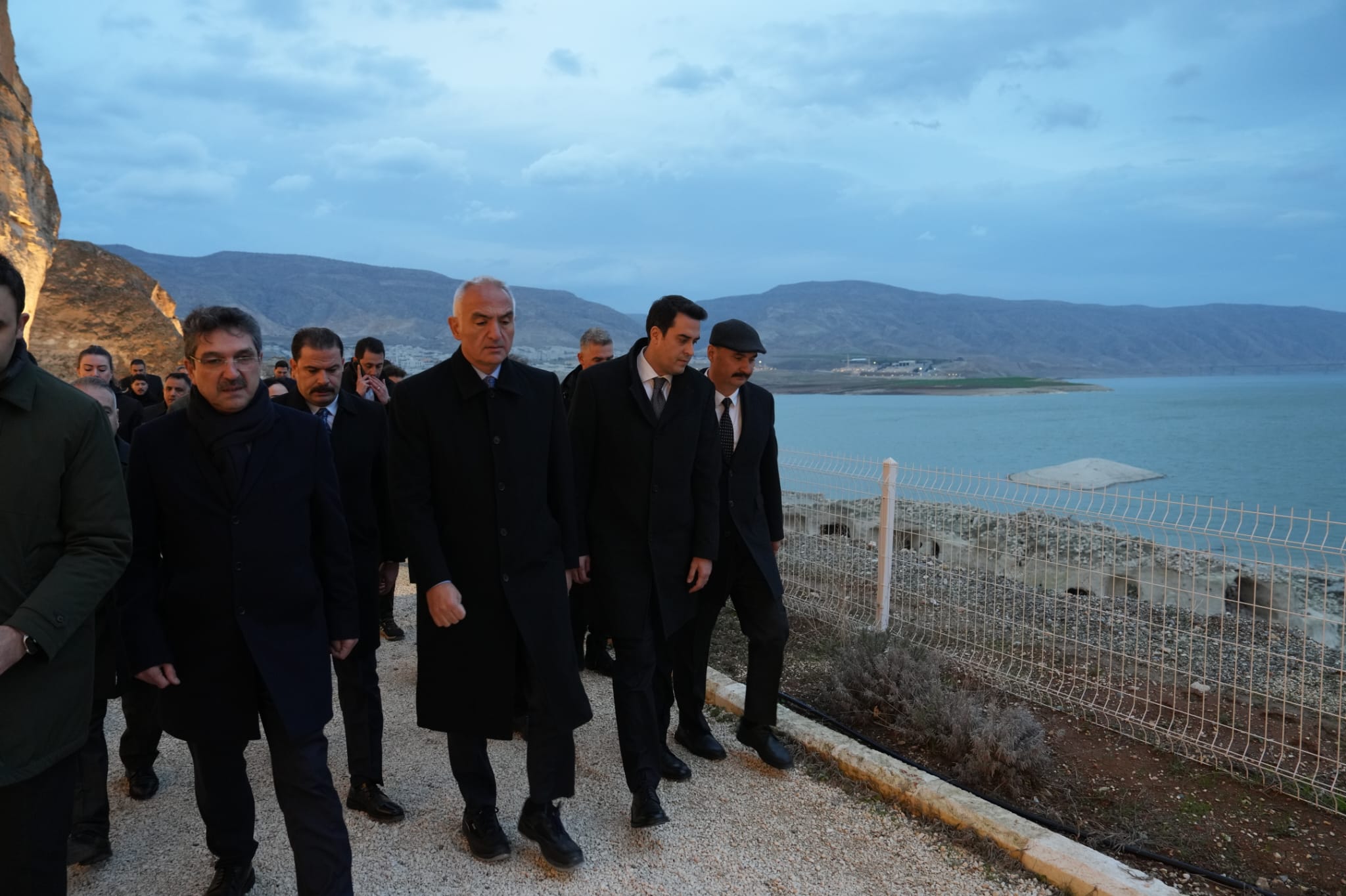 Bakan Ersoy, Hasankeyf ve Sason’da sahaya indi