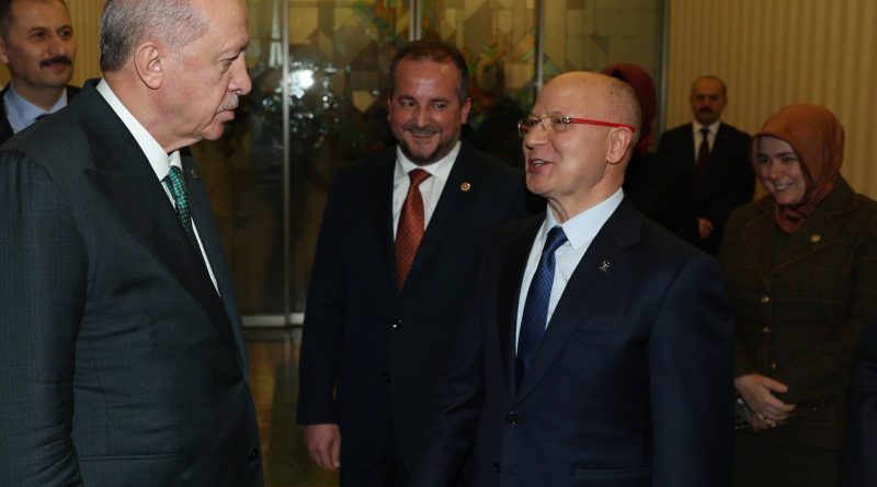 AK Parti Bursa heyetinden Cumhurbaşkanı Erdoğan'a ziyaret