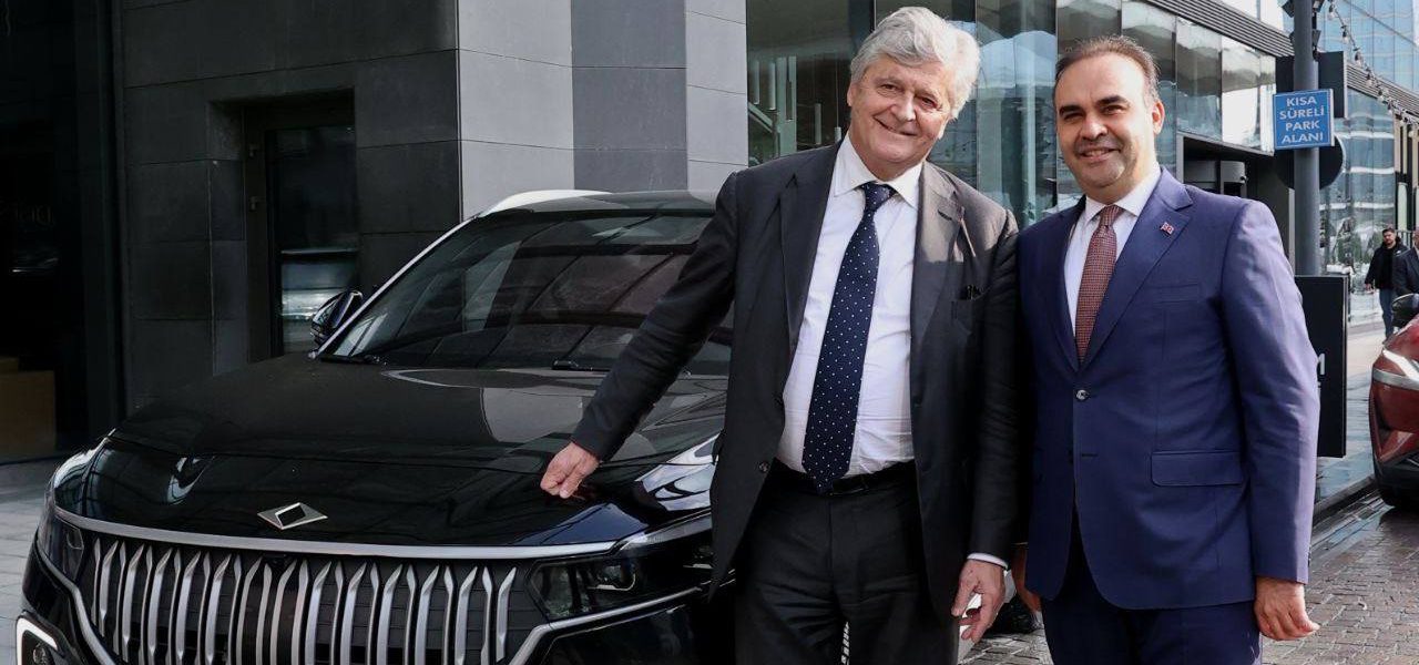 Bakan Kacır, Fransa Dış Ticaret Bakanı Forissier ile görüştü