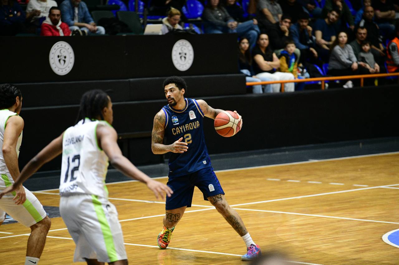 Çayırova Belediyesi, Balıkesir’den galibiyetle döndü