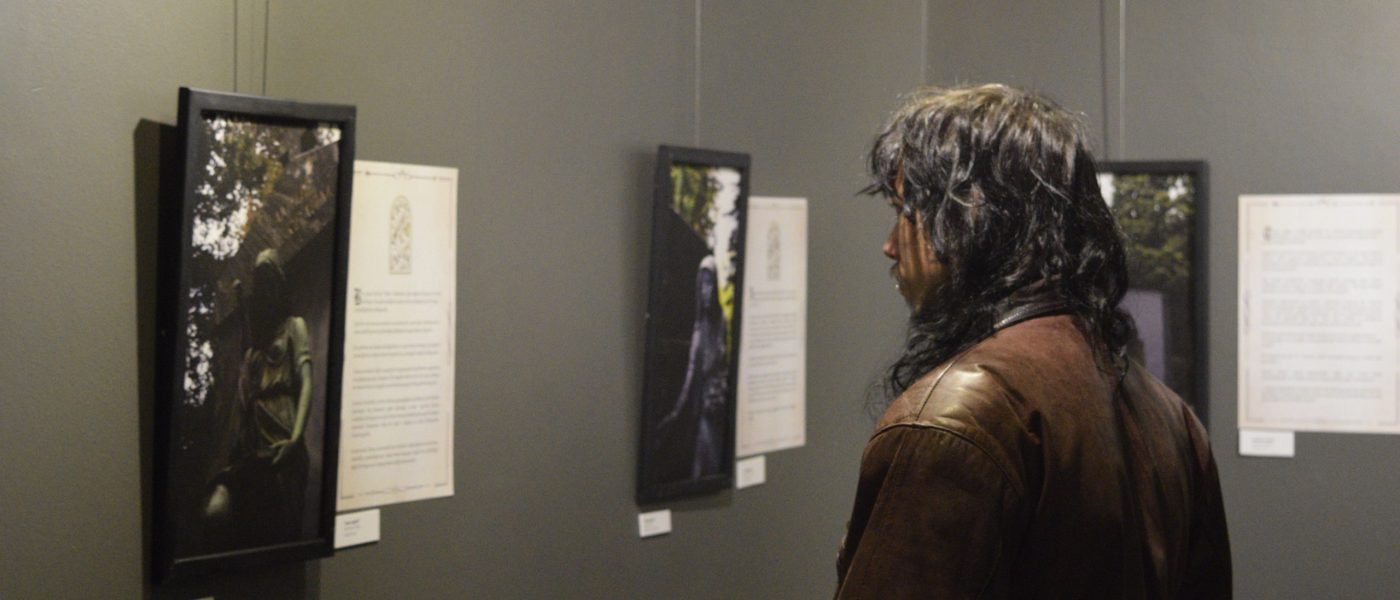 Eskişehir’de “Bir Gün Daha” sergisi açıldı