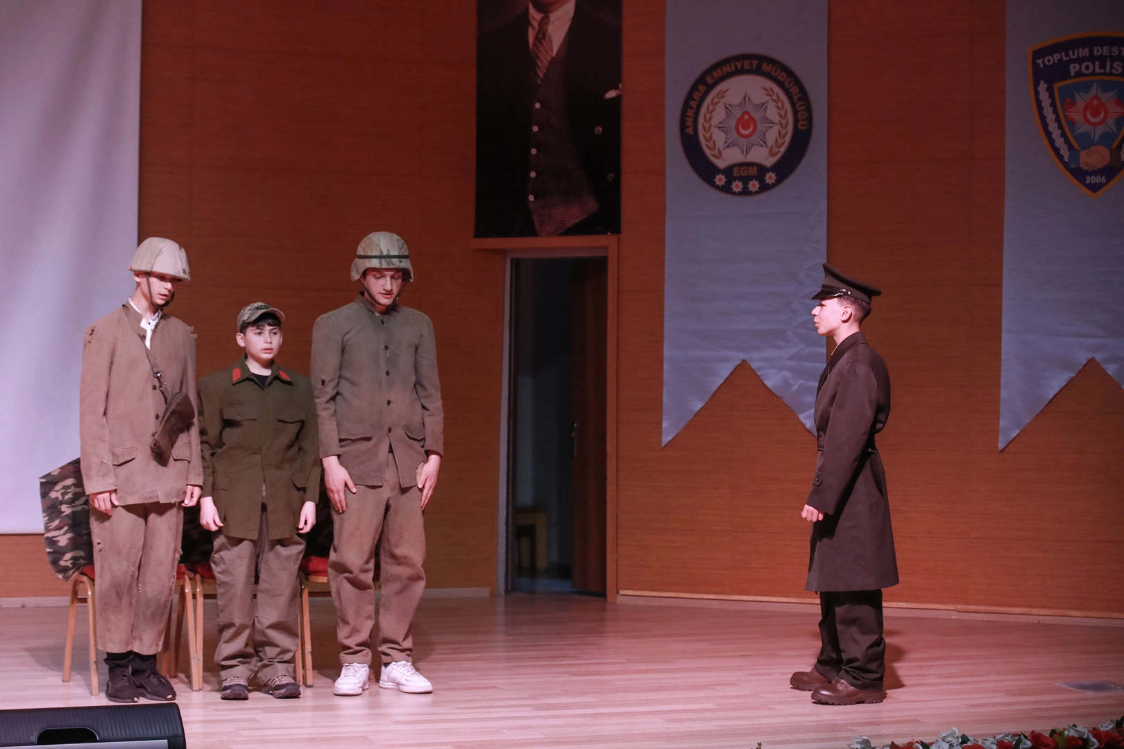 Ankara Keçiören’de gençlere çok yönlü katkı