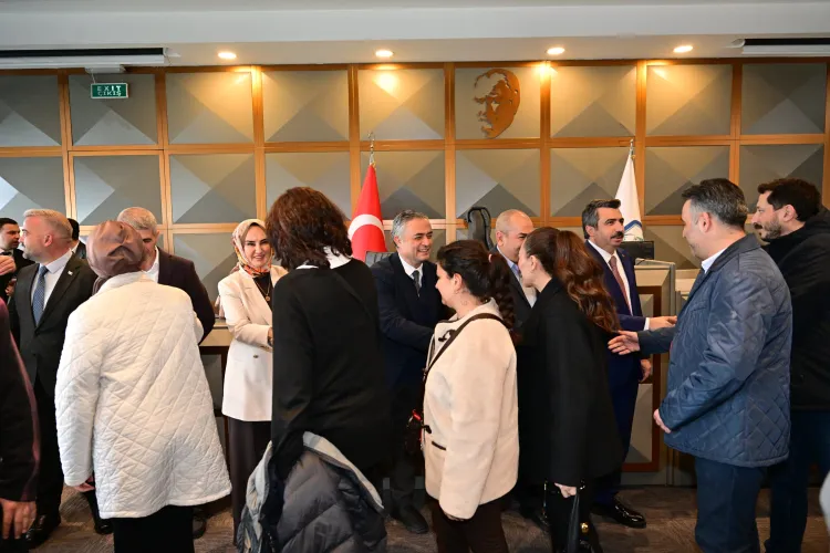 Bursa’da Yıldırım Belediyesi bayramlaştı