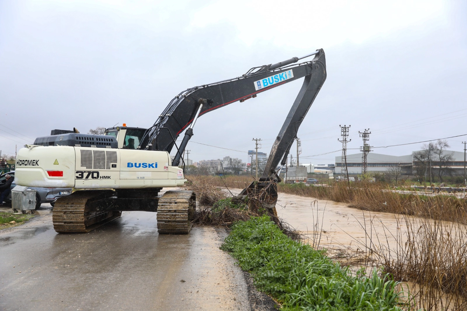 Dikkat çeken gelişme: Bursa Büyükşehir AKOM olumsuz hava koşullarına karşı seferber