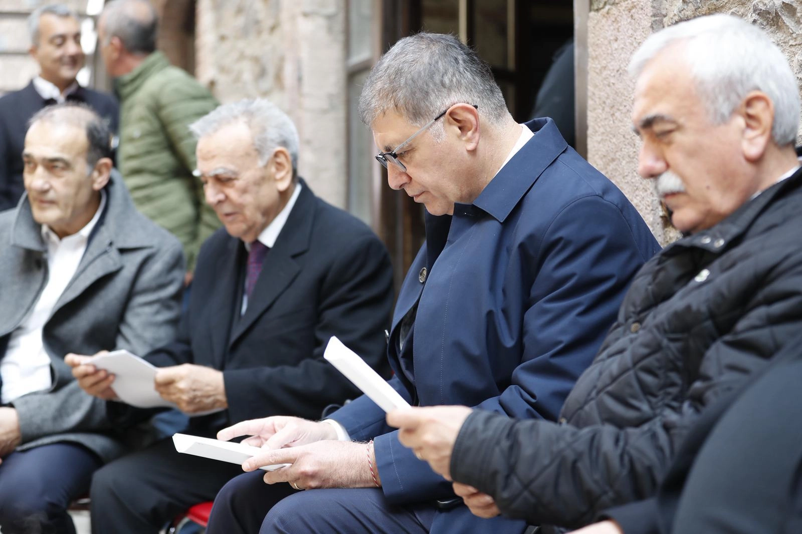 İzmir’de eski başkan Kocaoğlu’dan ‘Meslek Fabrikası’ desteği