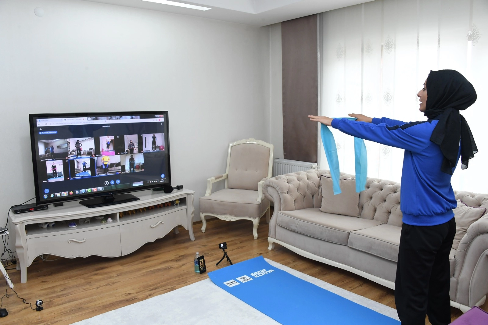 Kadınlara özel “Onlİne Spor” kayıtları için geri sayım başladı