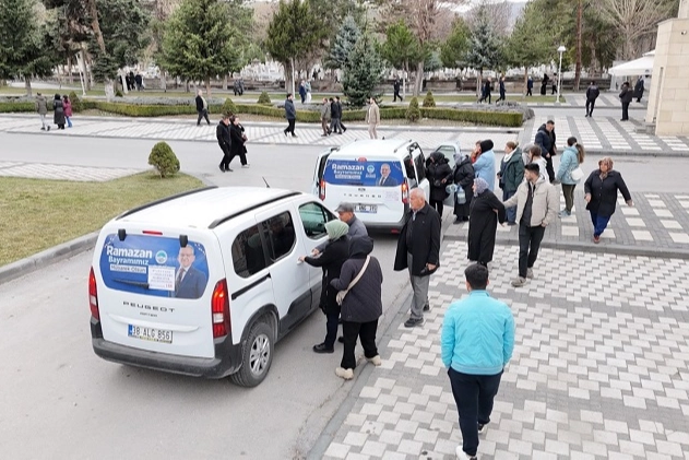 Kayseri Büyükşehir’e vatandaştan kabristan için tam not