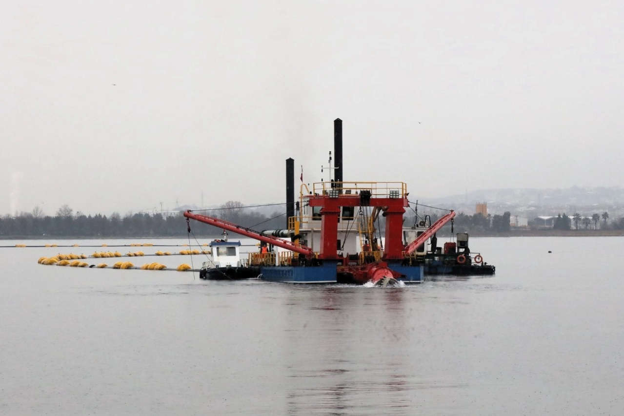 Körfezdeki dev temizliğe hayran kaldılar… Dip Çamuru Projesi tesir etti