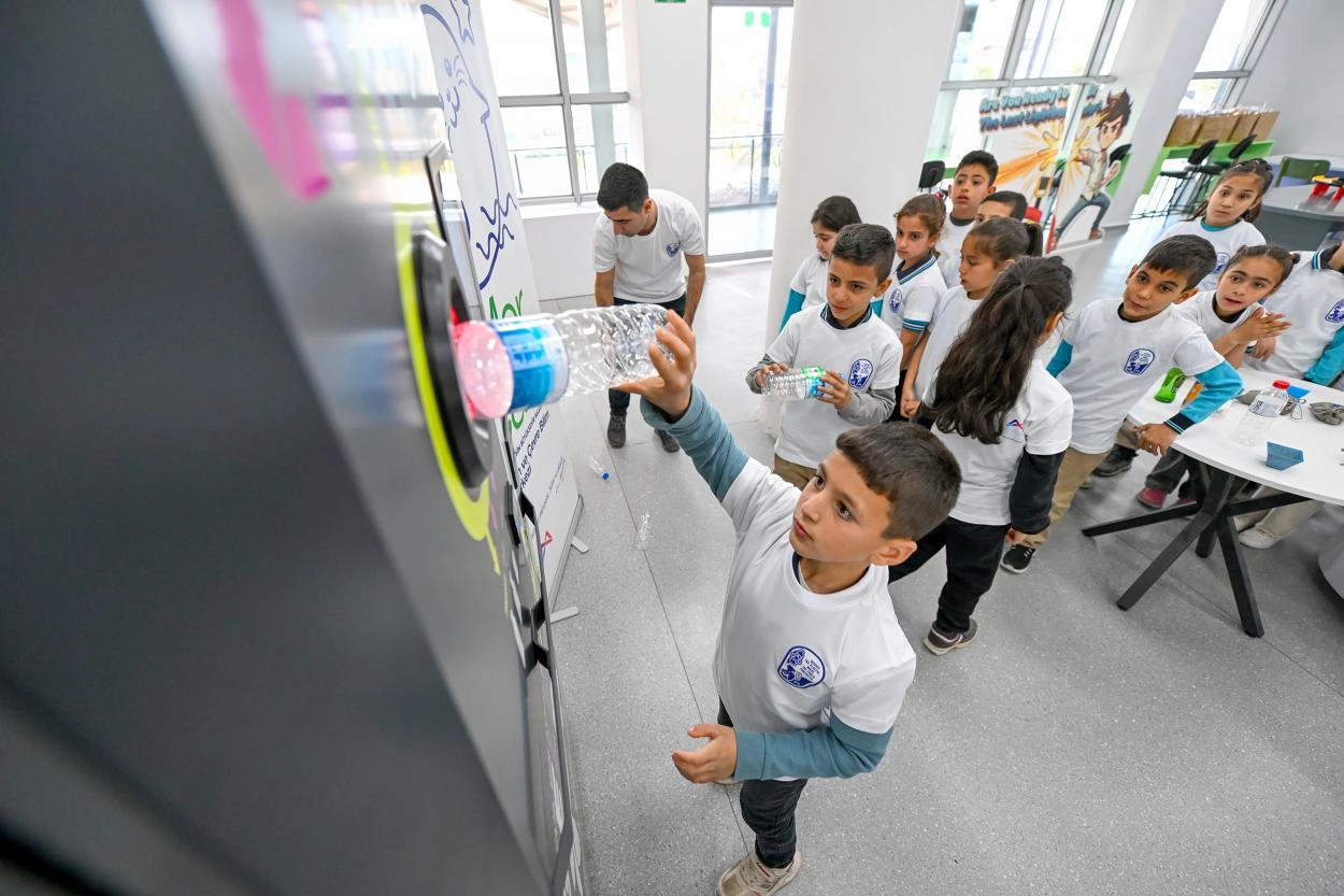 Mersin atık idareinde öncü olmayı sürdürüyor