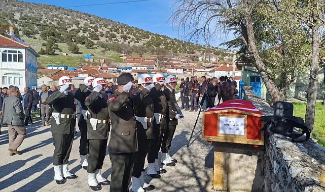 Afyonkarahisar Emirdağlı gazi Osman Akbel son yolculuğuna uğurlandı