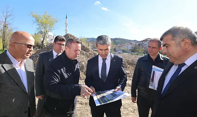 Afyonkarahisar’da Ahmet-Ömer Kocaşaban Fen Lisesi yükseliyor