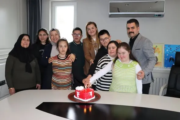 Afyonkarahisar’da Farkındalık Günü: Özel Bireylerle Paylaşılan Sevgi