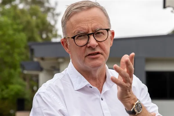 Albanese: Singapur, Avustralya’nın en belirleyici yakıt tedarikçilerinden biridir