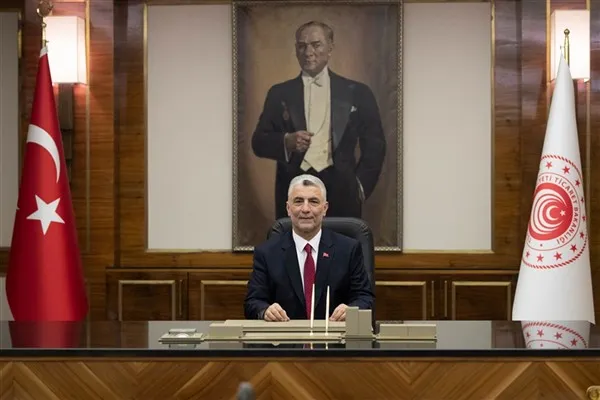 Bakan Bolat: Türkiye, lojistik hizmet üreten uluslararası bir merkez haline geliyor