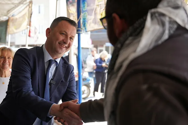 Başkan Kayserili Beyoba Mahallesi’nde vatandaşlarla bir araya geldi