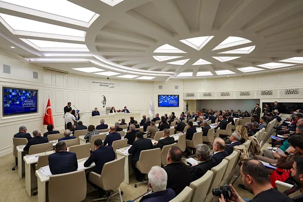 Başkan Şahin: Eğitim alanındaki sermayeın 29 milyar lirayı aştığını görüyoruz