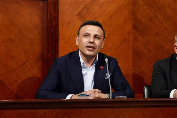 CHP’li Çelik’ten Üsküdar’daki operasyona tepki