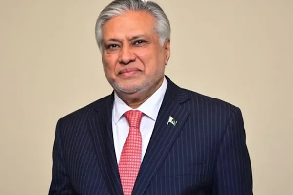 Dar: İran heyeti İslamabad müzakerelerinin ardından Pakistan’dan ayrıldı