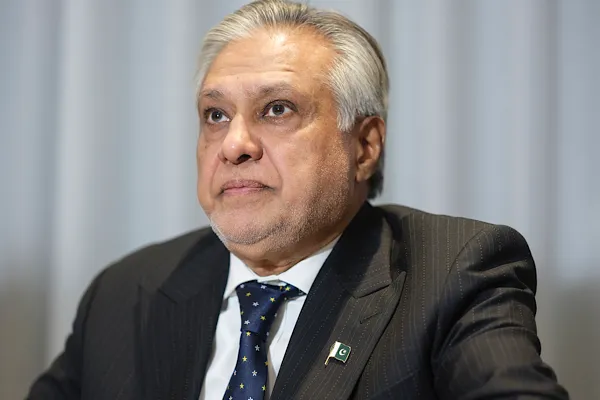 Dar, Romanya Dışişleri Bakanı Toiu ile telefonda temas kurdu