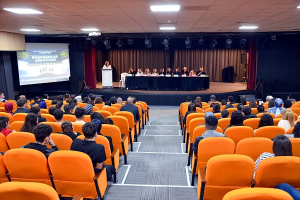 Diyarbakır’da üniversite adayları için deneyim paylaşım tesirnliği düzenlendi