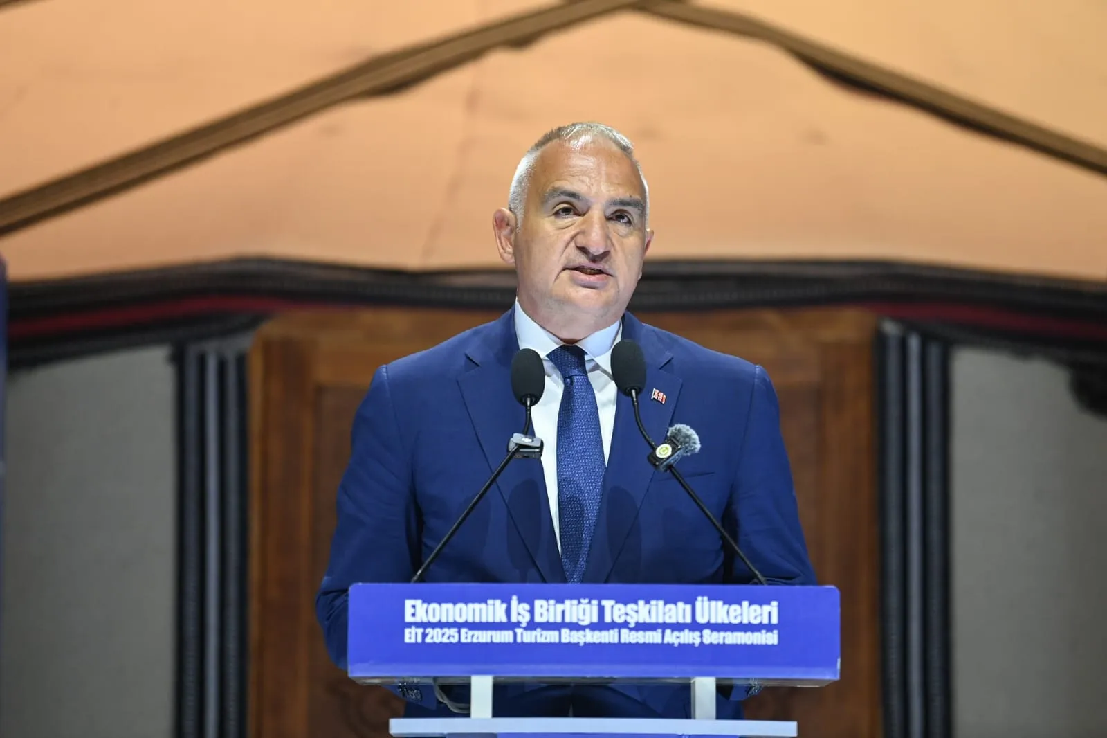 Ersoy: Yasa dışı yollarla yurt dışına çıkarılan eserin iadesini sağladık