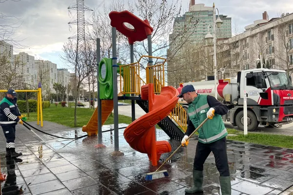 Esenyurt’ta park ve yeşil alanlarda bakım araştırmaları başlatıldı