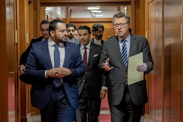 Katar ile Almanya arasında bölgesel gerilim diplomasisi müzakeresi