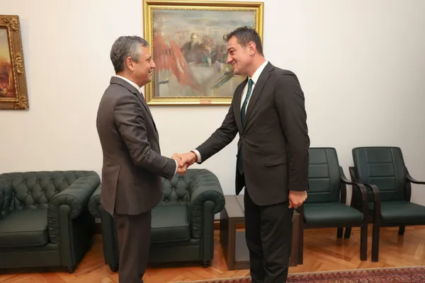 Köse, Özel’i TBMM’de bir araya geldi