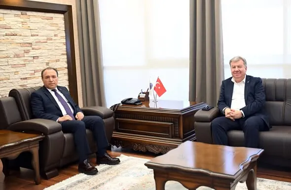 Kurucusunun Tarihi Belgeleri Üniversiteye Takdim Edildi