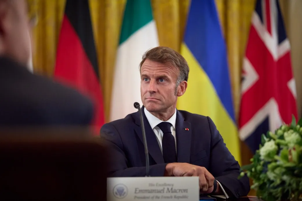 Macron, Lyon’da düzenlenen sağlık doruksine iştirak etti