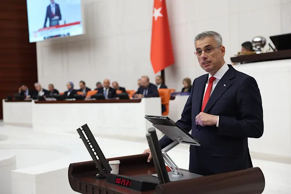 Memişoğlu: Geleceğin İbn-i Sinaları, Fatihleri olmaya adaysınız