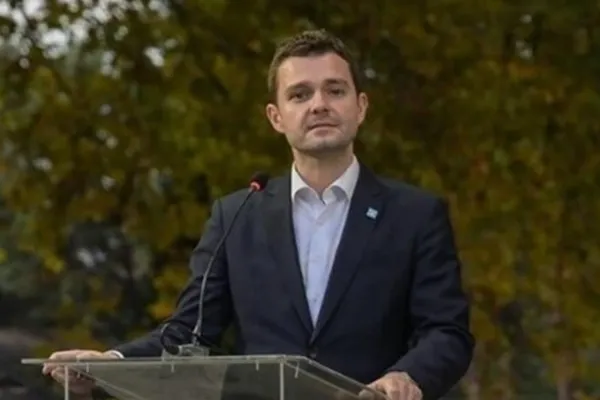 Mucunski, Belçika Dışişleri Bakanı Prevot ile temas kurdu