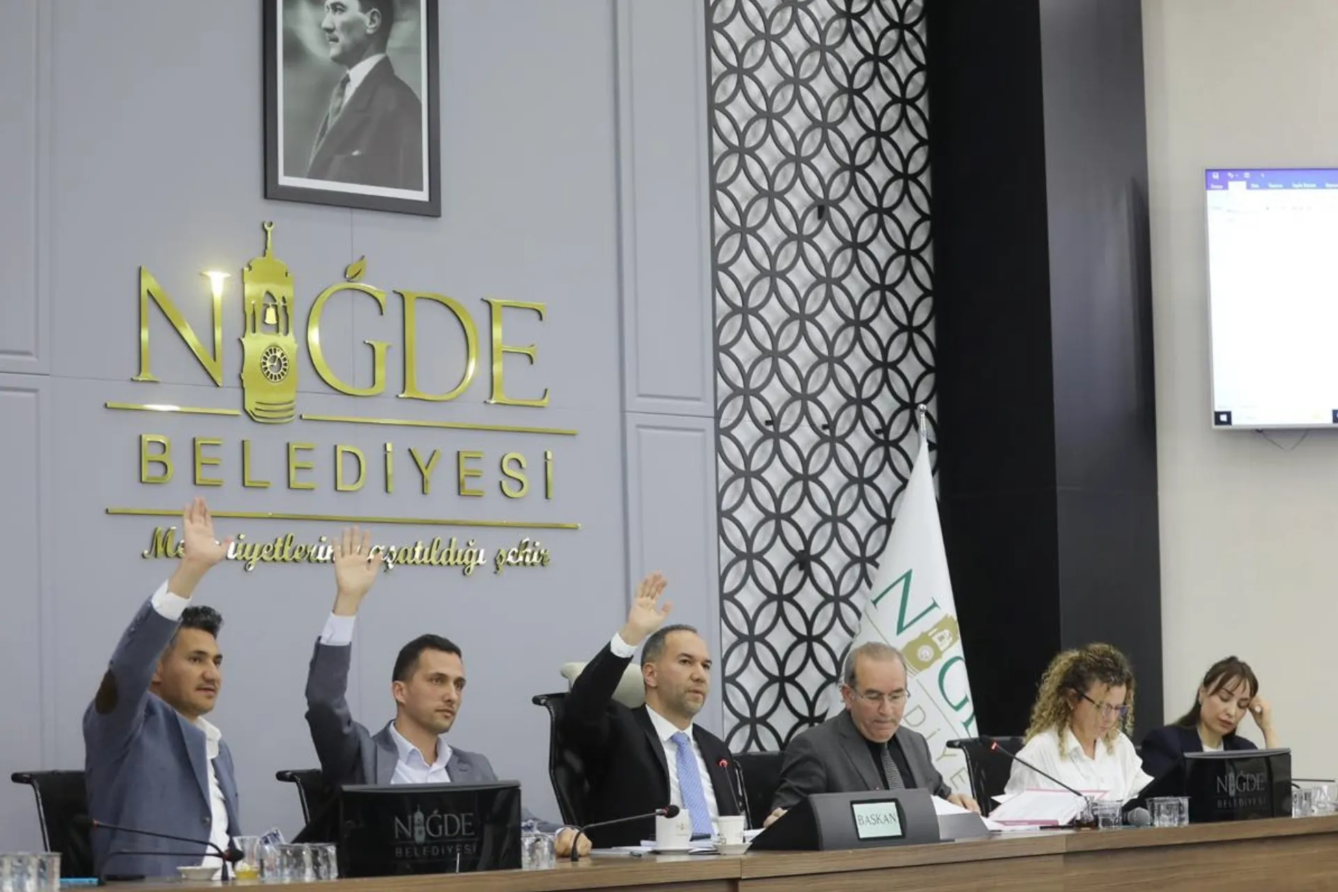 Niğde Belediyesi 2025 bütçesinde 632 milyon lira fazla verdi