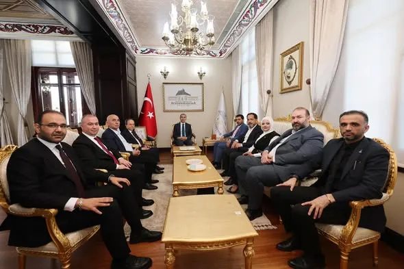 Şam Heyeti Afyonkarahisar Valisi’ni Bir araya geldi: İş Birliği Protokolü Gündemde