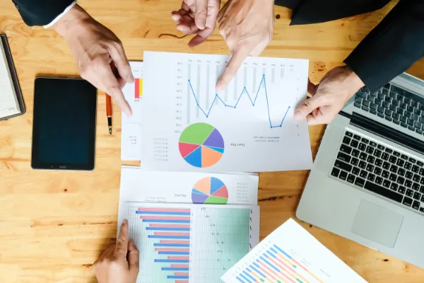 Uluslararası piyasalarda veri ve faiz beklentileri yön arayışını sürdürüyor