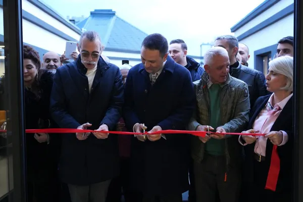 Yunus Emre Kültür Merkezi yenilenerek sanatseverlerin hizmetine açıldı