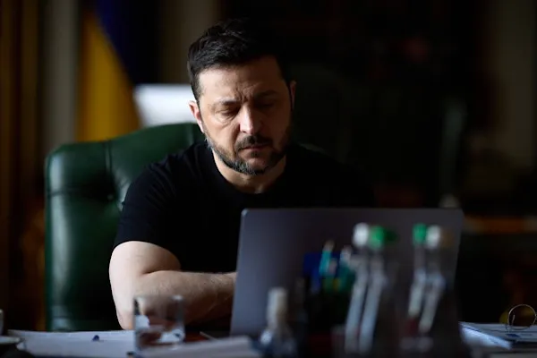 Zelenski: Paskalya tatili boyunca ateşkes önerdik ve bu doğrultuda hareket edeceğiz